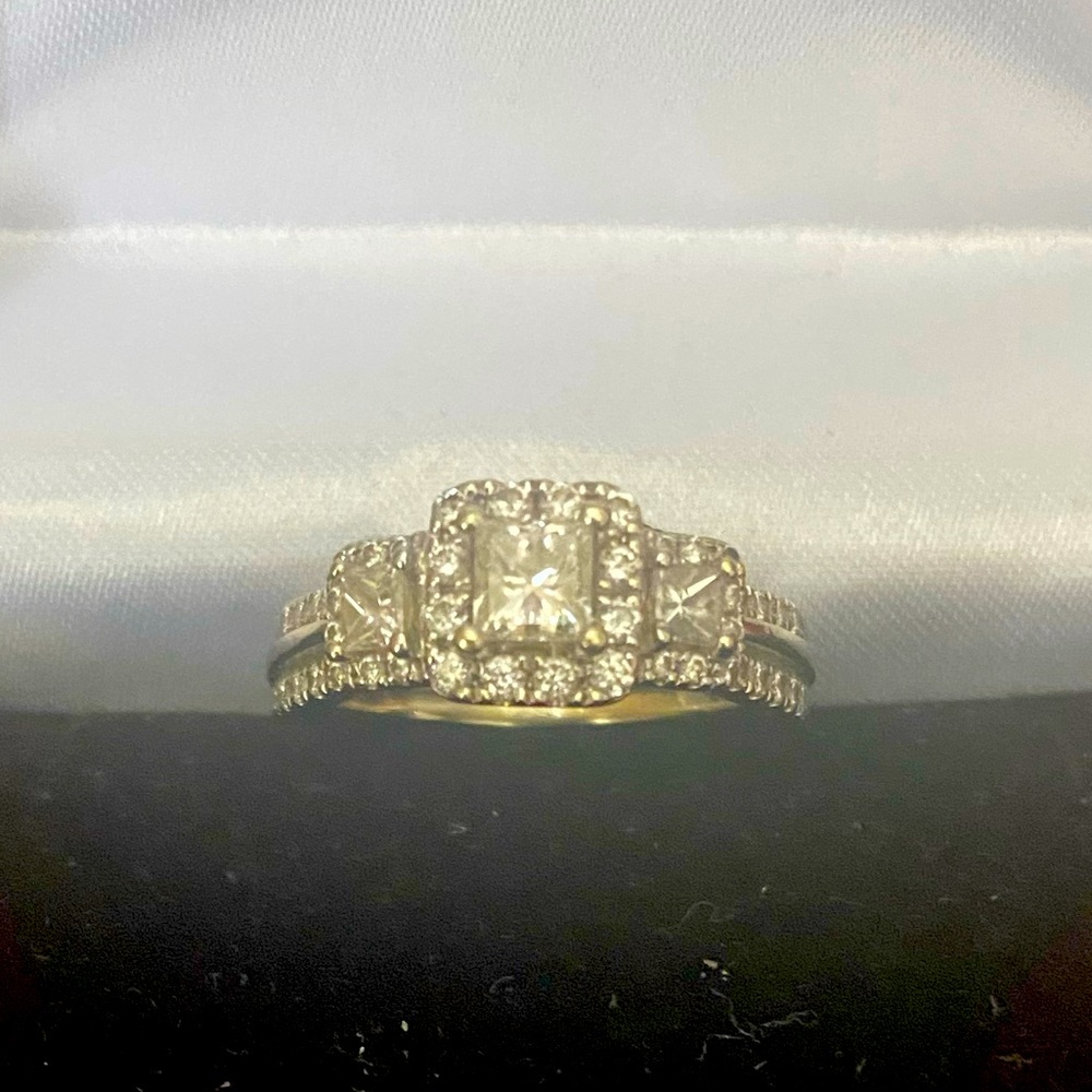 Vera wang engagement ring